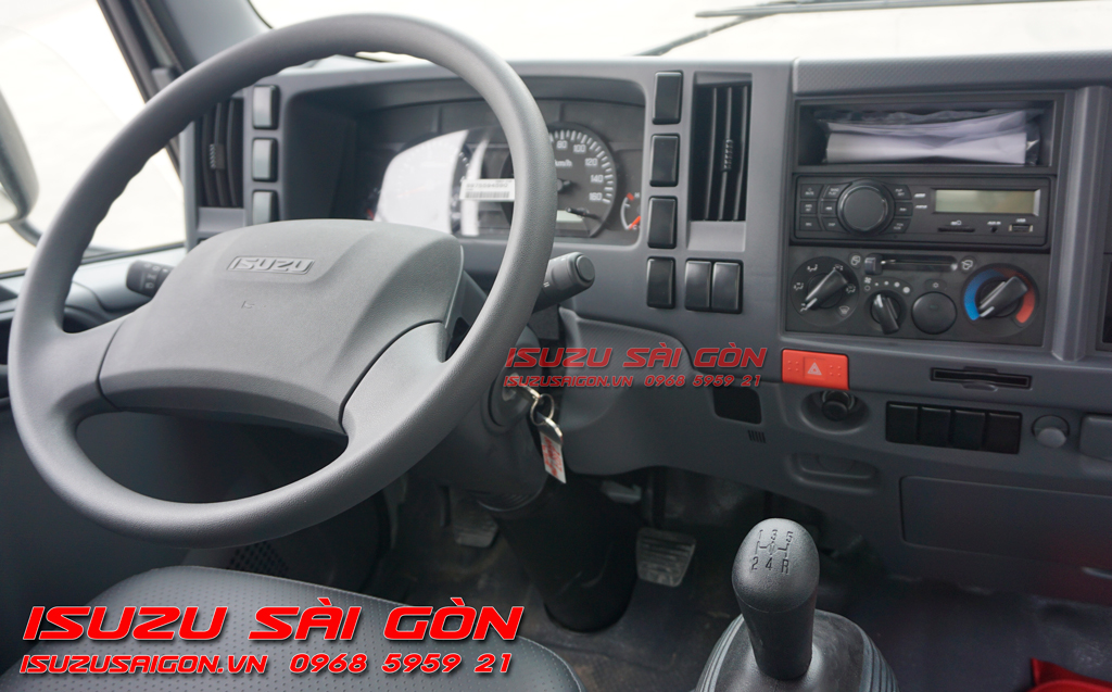 Xe Tải Isuzu 2T4 QKR210 QMR77HE5A Mui Bạt | Xe Isuzu 2.4 Tấn Mui Bạt 9